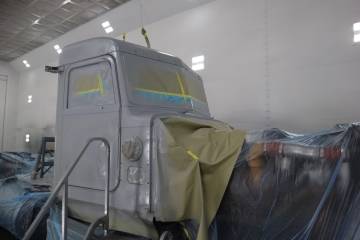 Anderson-379-Cab-primed